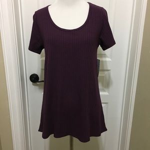 Bnwt xxs plum lularoe classic
